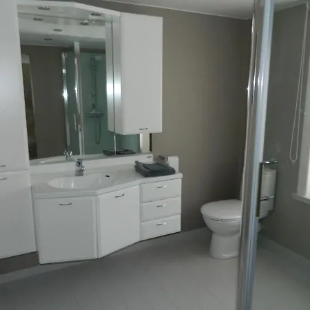 Vakantiehuis Houtem Met Wellness 펜션